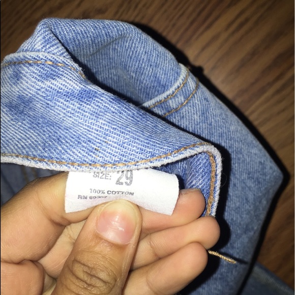 MOM JEANS! - Picture 3 of 4